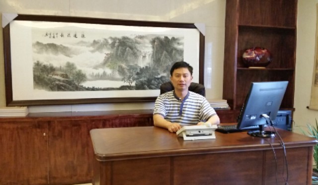 心有多大，舞臺就有多大——杭州華鵬陶瓷優(yōu)秀經(jīng)銷商王振軍